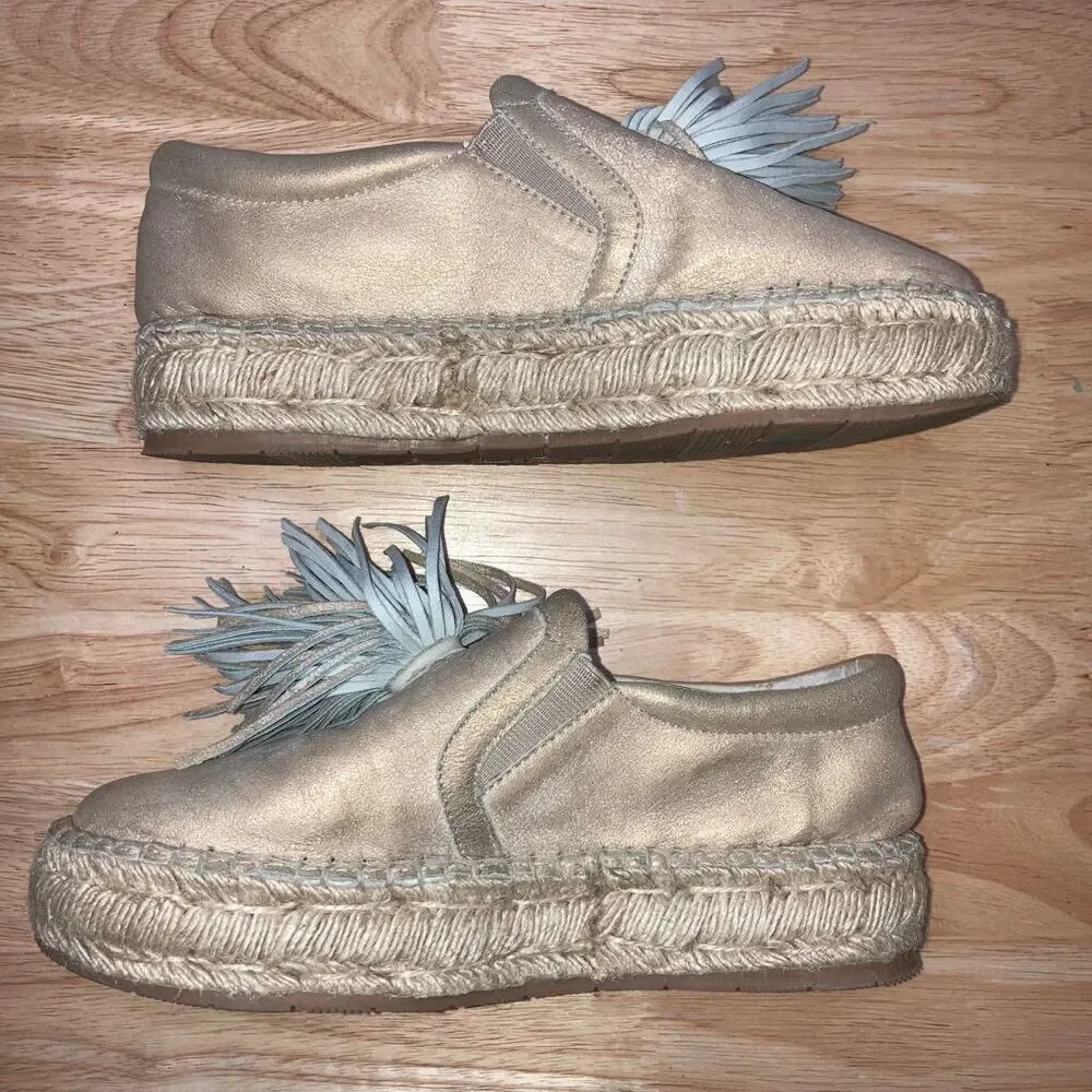 J Slides Raoul Espadrilles Pompom Accent Metallic Leather Sneaker Women’s Size 6